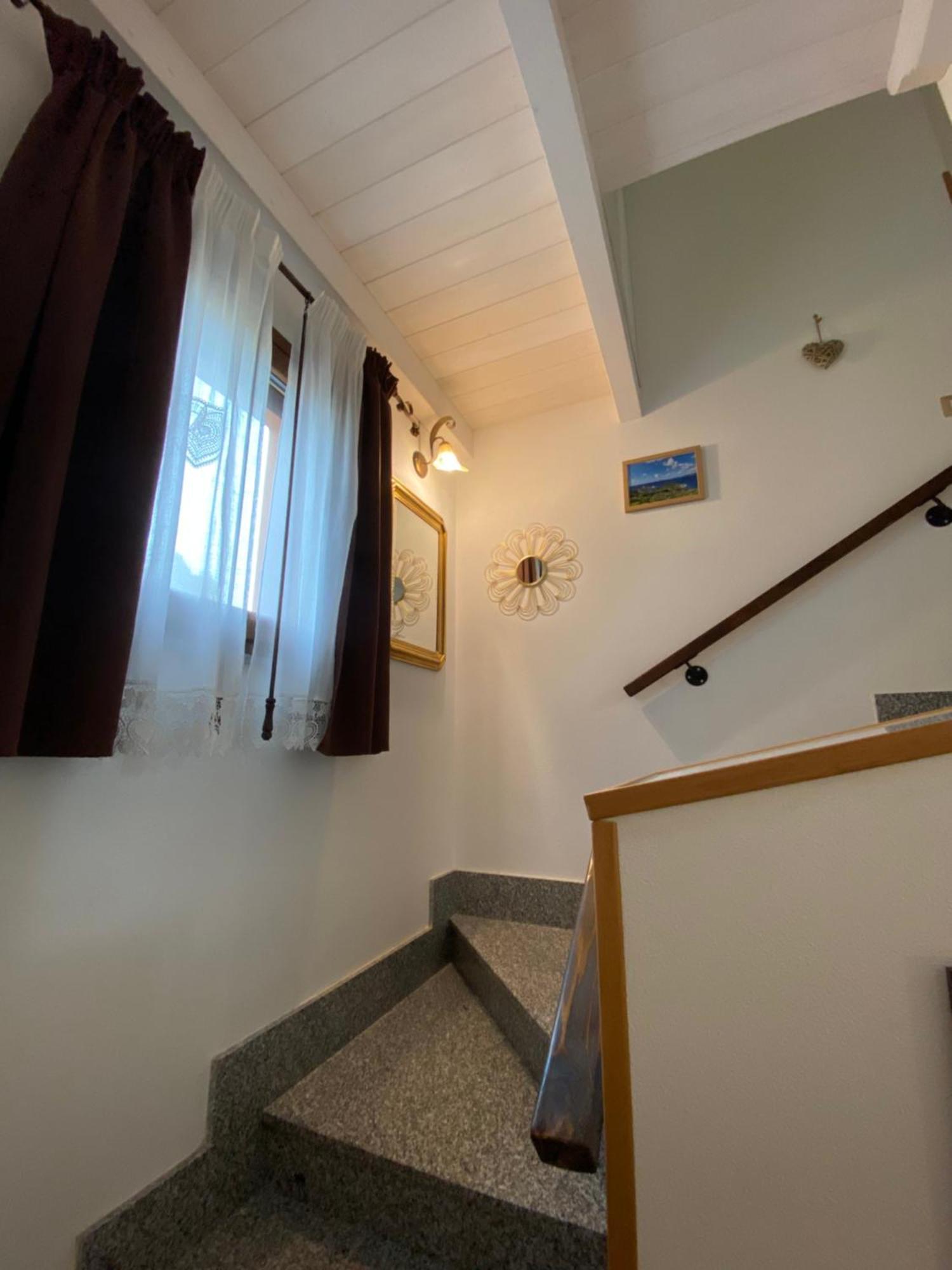 Residenza I Ginepri Vila Domus De Maria Exterior foto